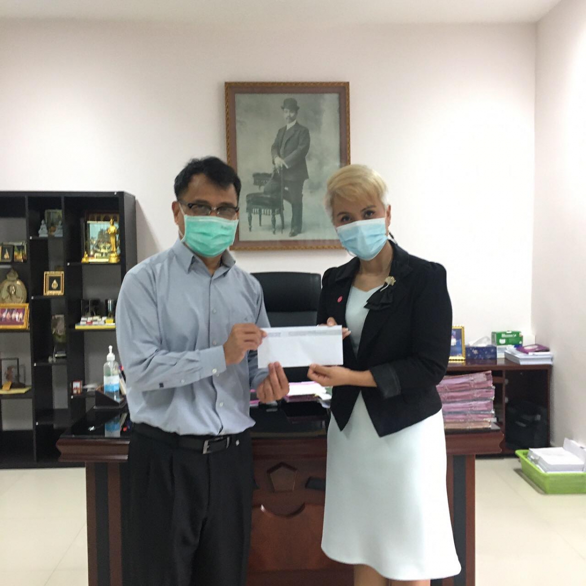 ส่งกำลังใจ สู้ภัยไวรัส COVID-19 โรงพยาบาลยางตลาด