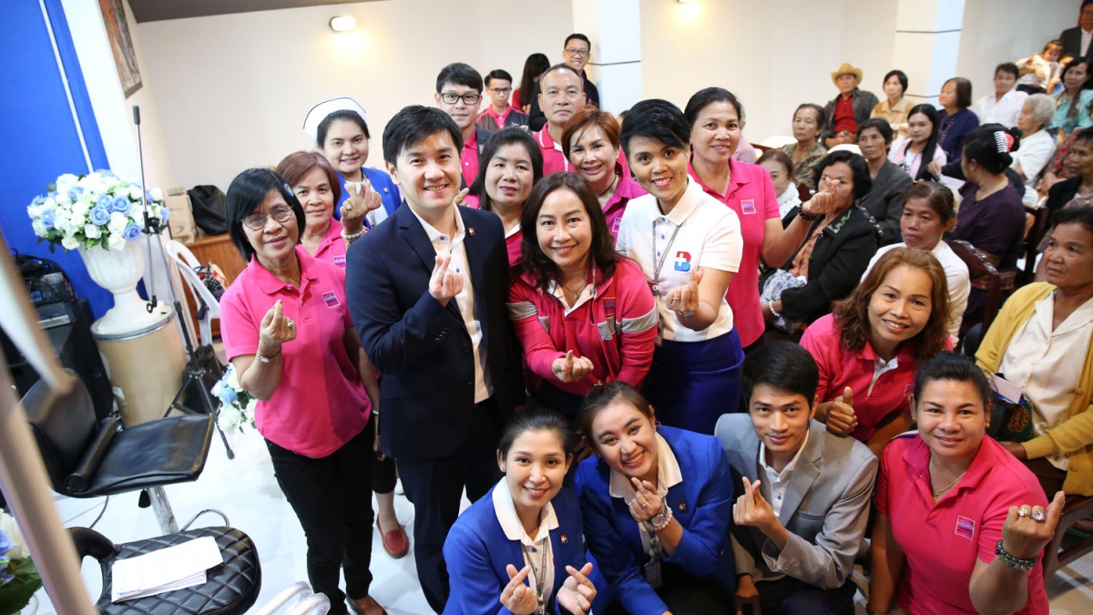 เสวนาปัญหาสุขภาพโดยร่วมกับบริษัท เมืองไทยประกันชีวิต จำกัด ณ อ.ภูกระดึง จ.เลย 